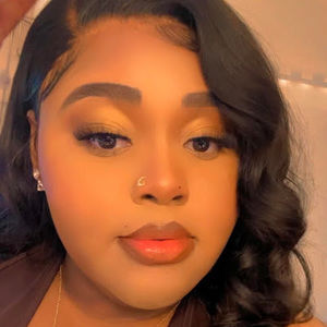 Meet your Posher, Diondra